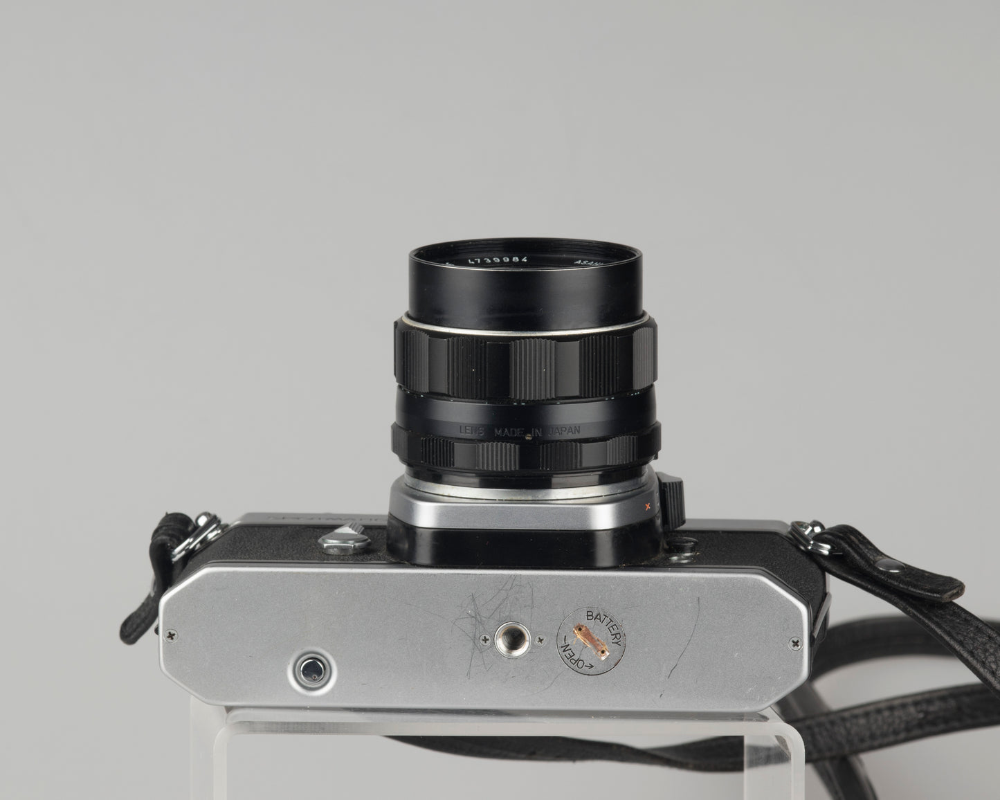 Pentax Spotmatic SP II w/ SMC Takumar 55mm f1.8 lens + leather case // modified for modern batteries