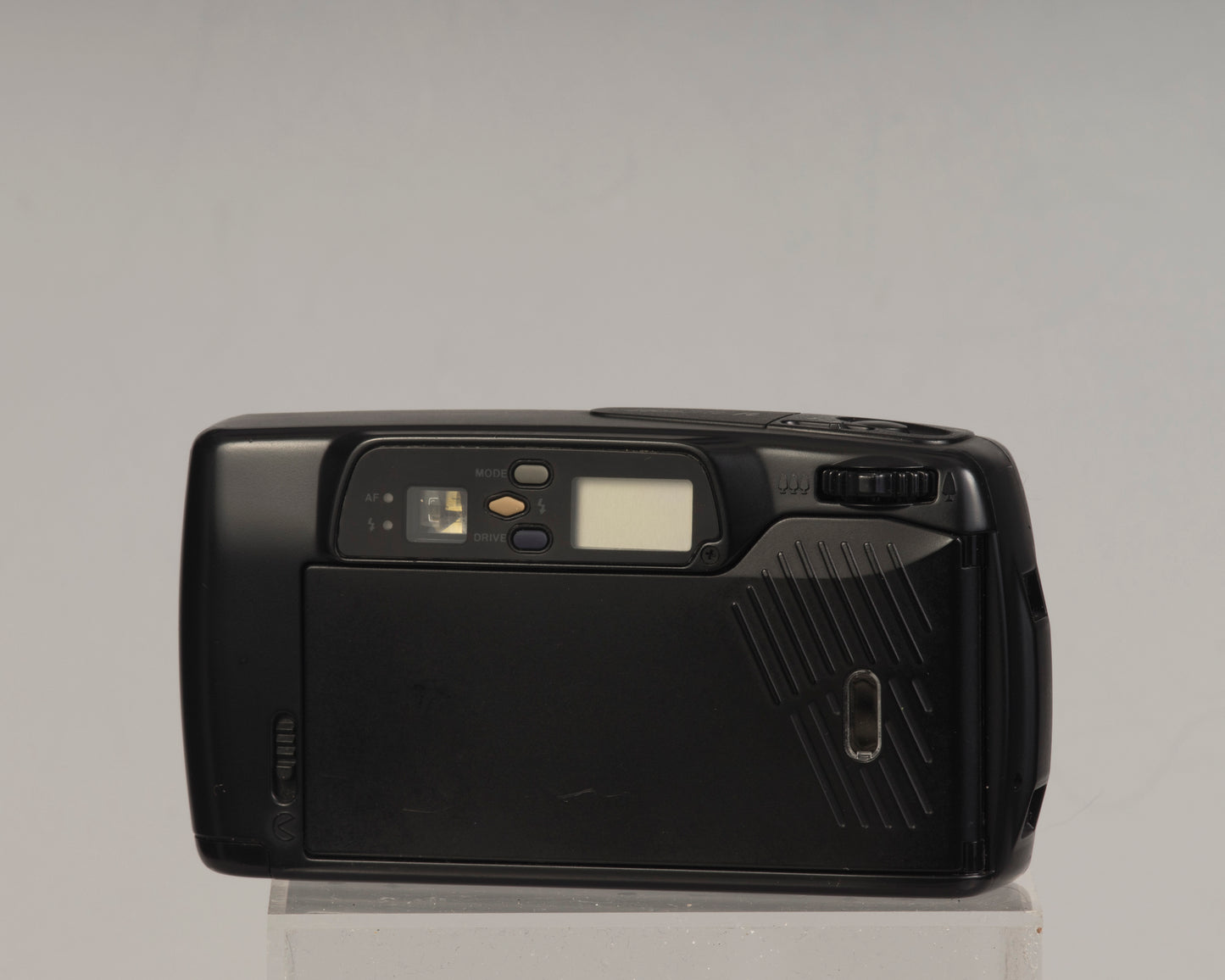 Pentax Zoom70-R 35mm film camera
