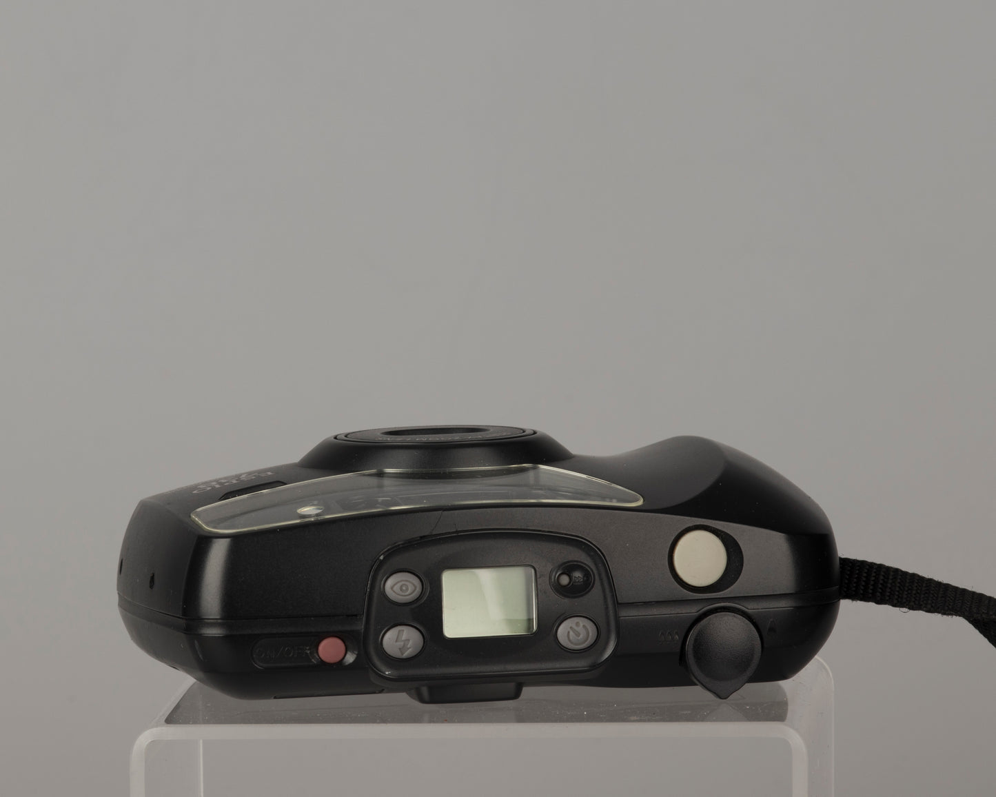 Appareil photo Pentax Espio 738 35 mm avec étui rembourré