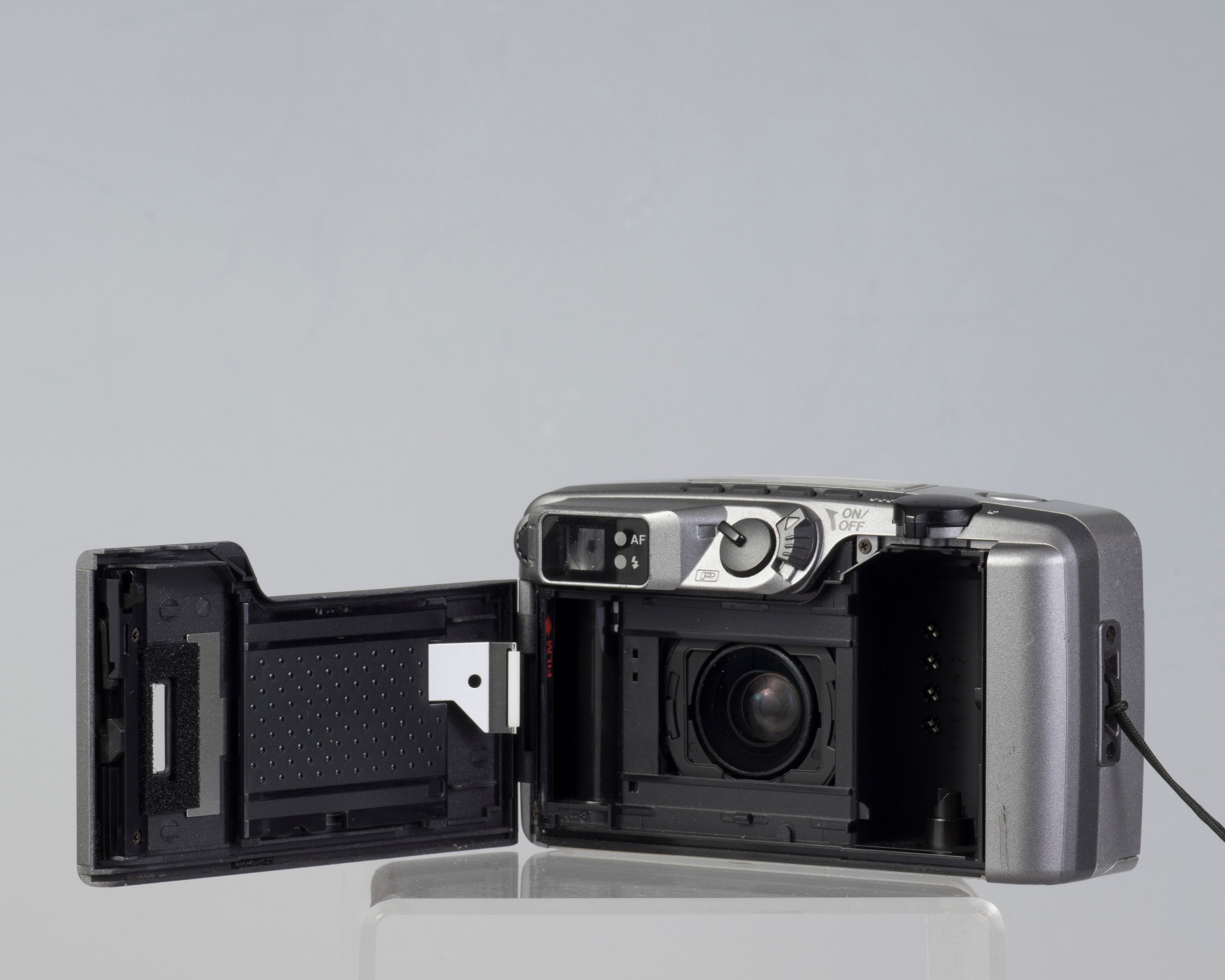 Pentax Espio 135M compact 35mm film camera – New Wave Pool