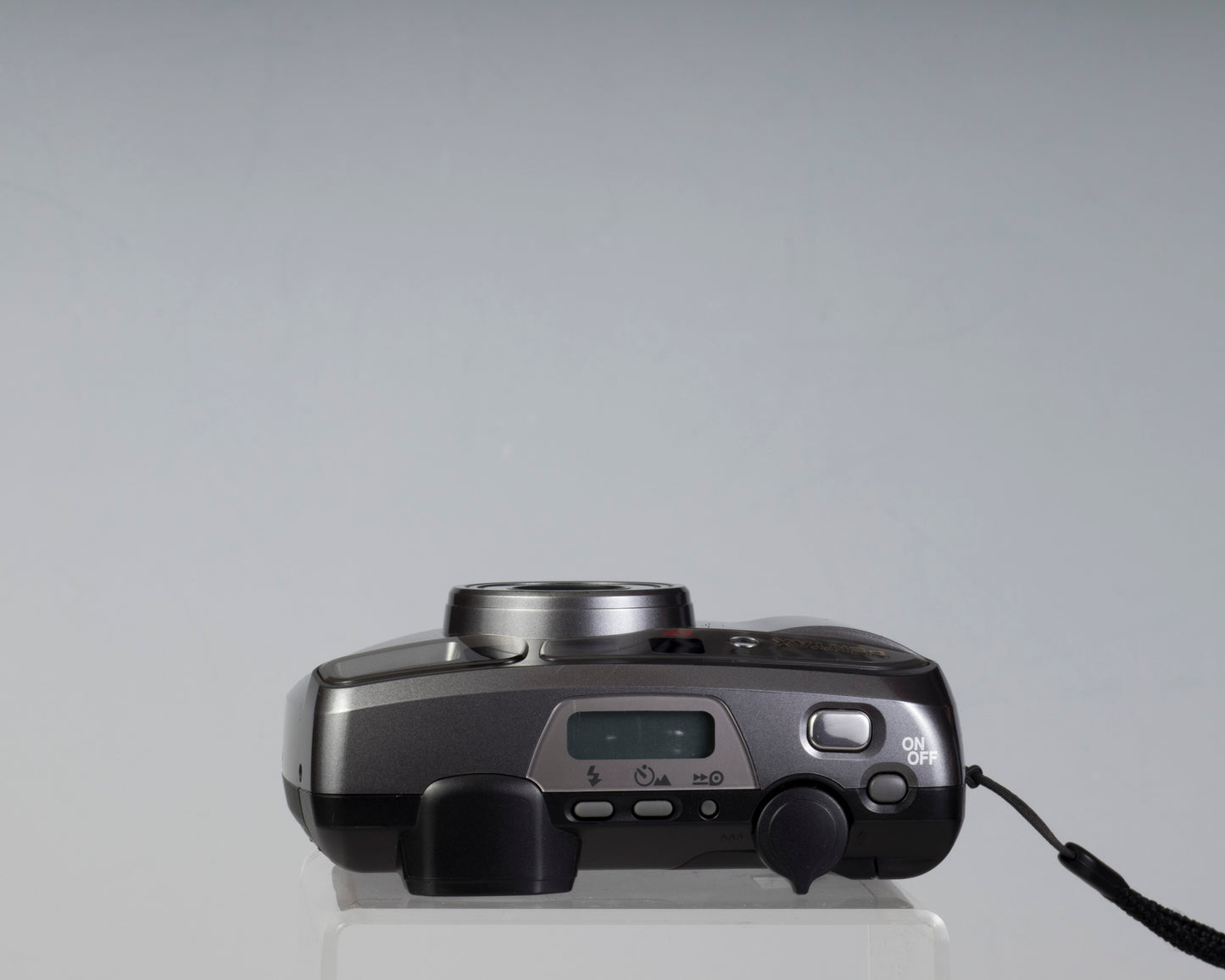 Appareil photo Pentax Espio 80V 35 mm avec étui (série 5531982)