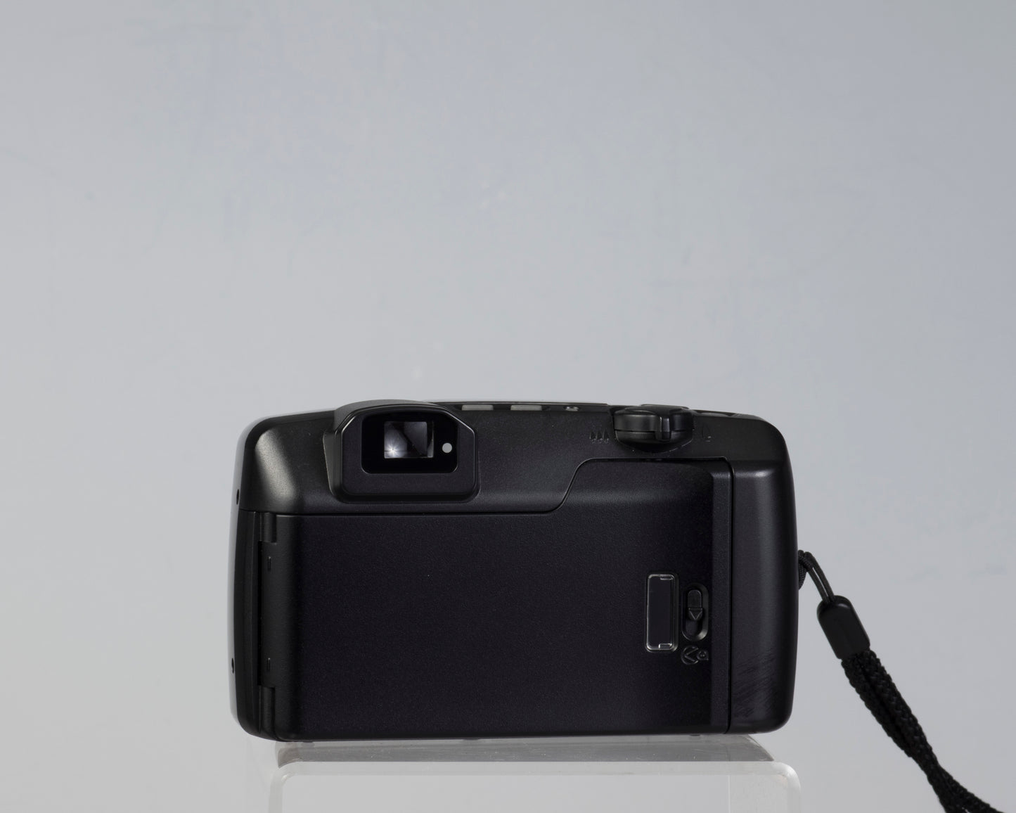 Appareil photo Pentax Espio 80V 35 mm avec étui (série 5531982)