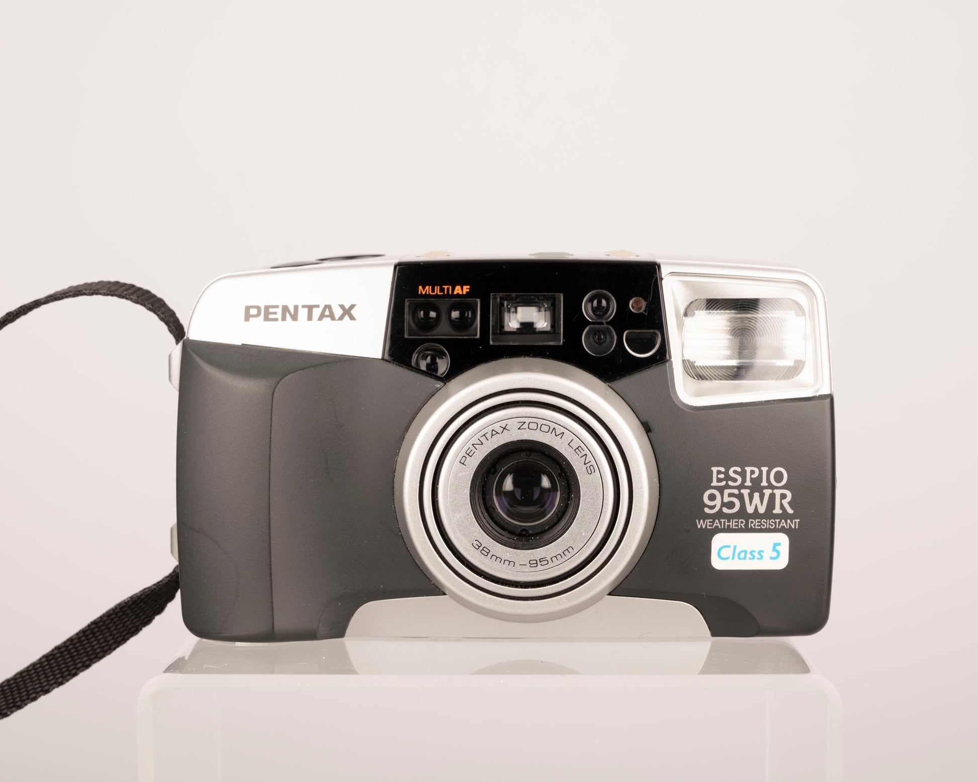 The Pentax Espio 95WR is a high quality weather-resistant 35mm point-and-shoot camera