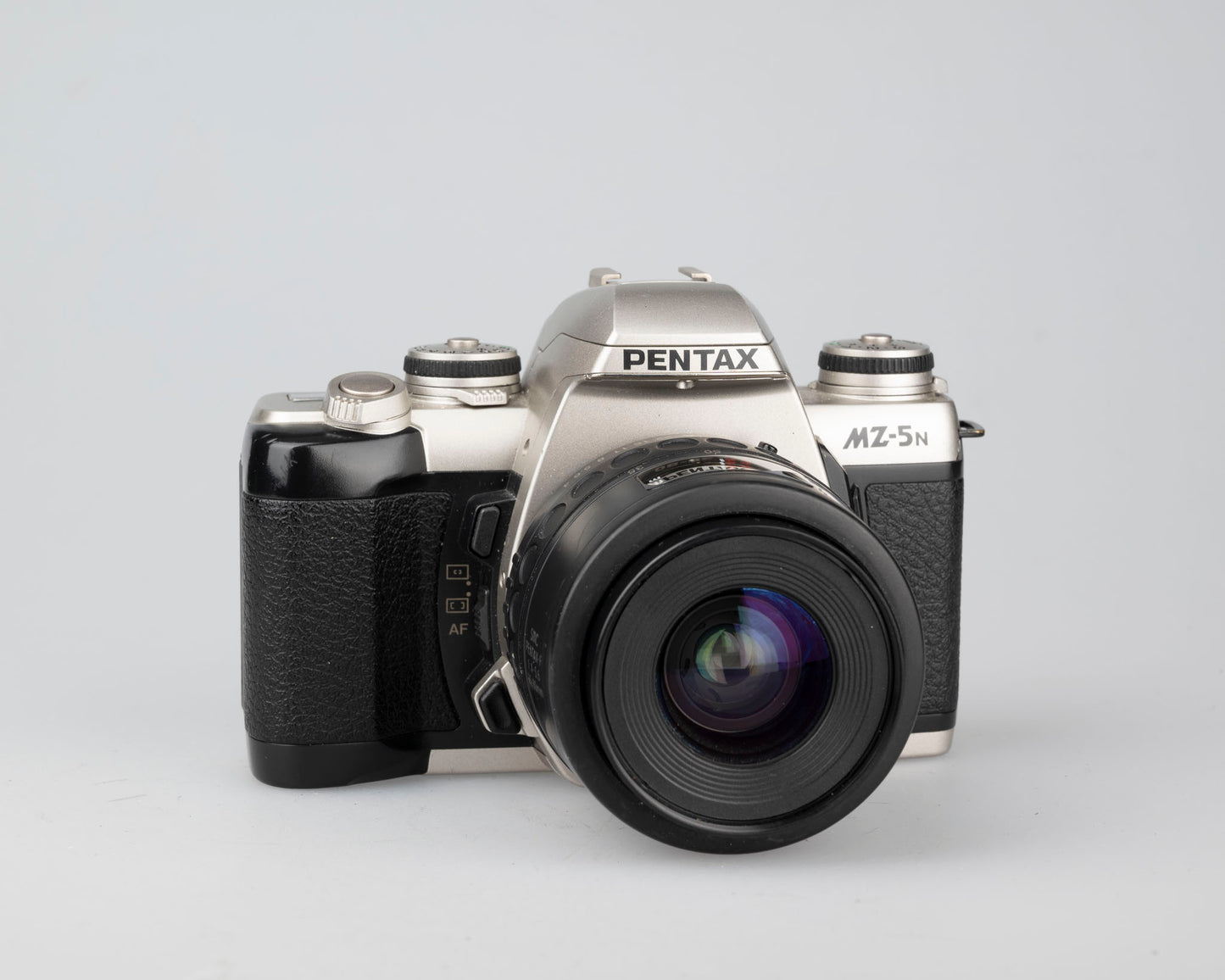 Pentax MZ-5N 35mm SLR w/ SMC Pentax-F 28-80mm lens (serial 8759432)