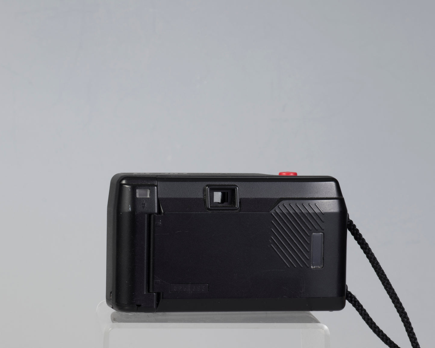 Pentax PC-303 compact 35mm camera *flash not working; otherwise OK* (serial 8251393)