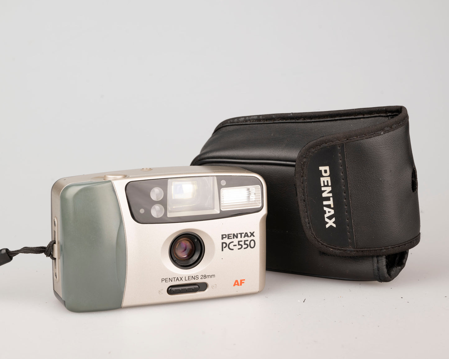 Appareil photo Pentax PC-550 35 mm avec étui (série 5799306)