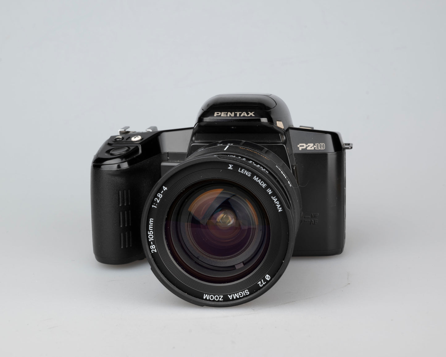 Pentax PZ-10 35 mm SLR avec objectif Sigma 28-105 mm f2.8-4 (série 5708409)