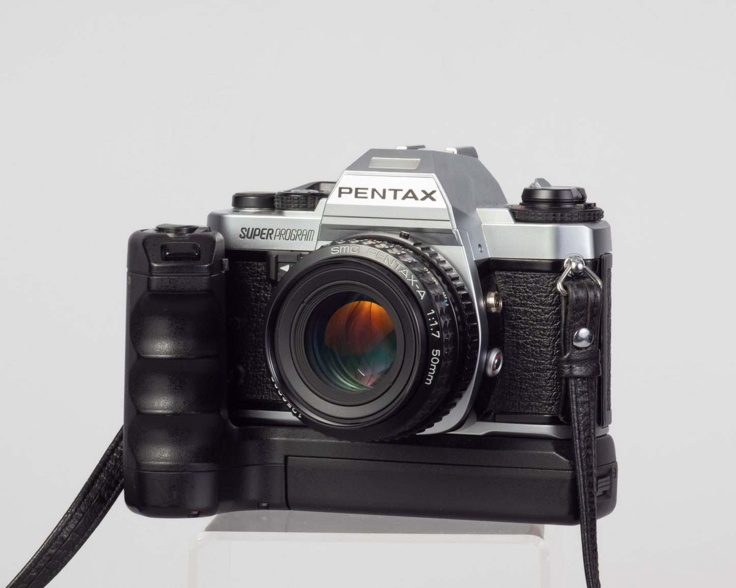 Reflex Pentax Super Program 35 mm avec objectif SMC Pentax A 50 mm f1.7 + ME Winder II + manuel d'origine