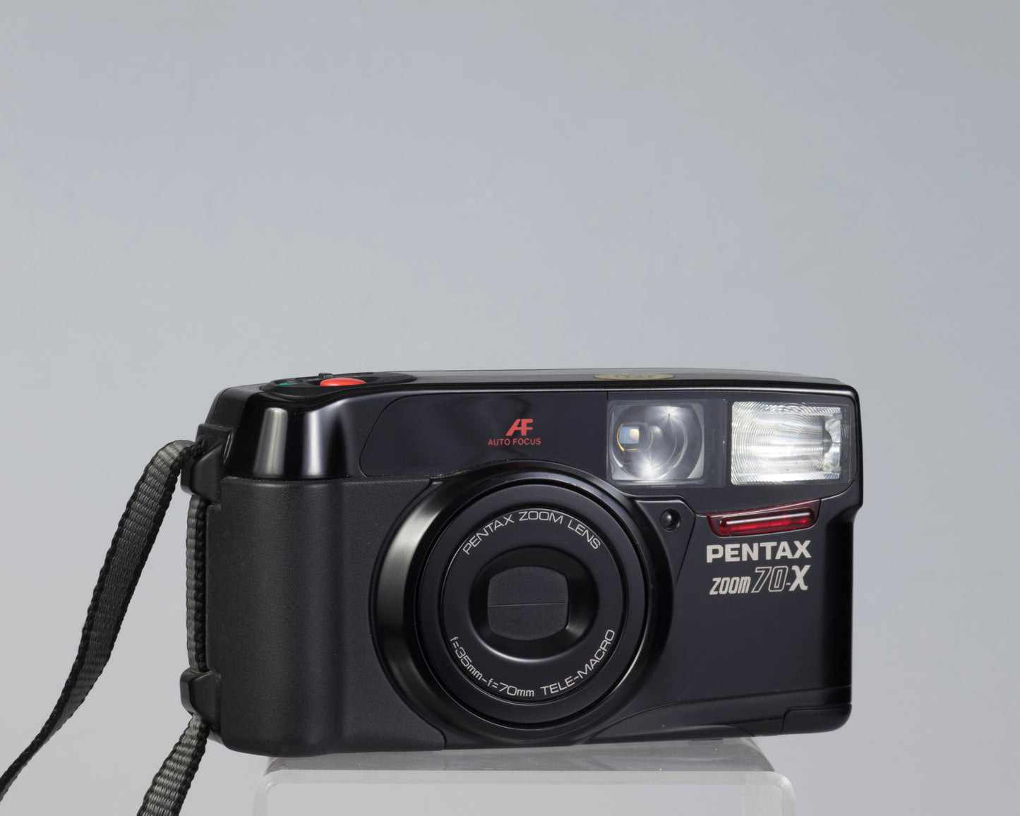 Pentax Zoom 70-X 35mm camera *LCD screen issues; otherwise works well* (serial 7813716)
