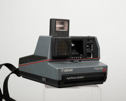 Appareil photo instantané Polaroid Impulse AF avec étui d'origine, filtre à prisme et manuel (série C4K18579YDCA)
