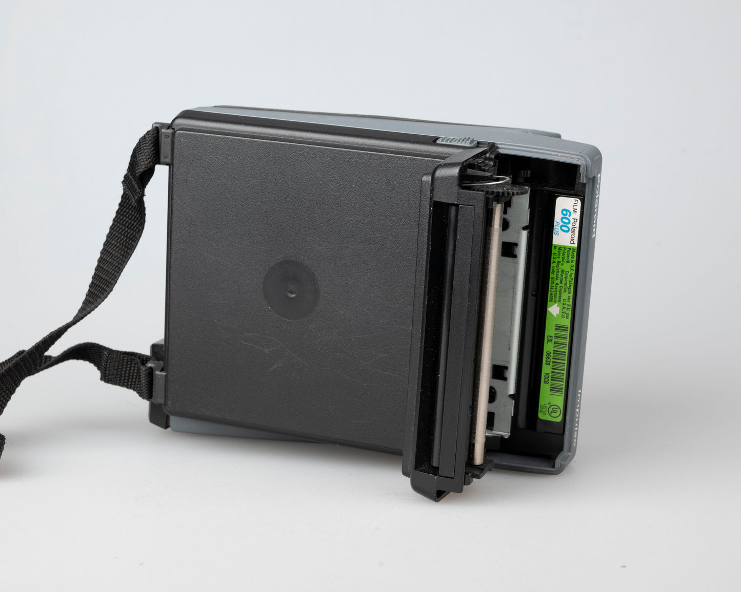 Polaroid Impulse instant camera (serial E3L06638VDCB)