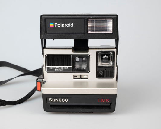 Polaroid Sun 600 LMS instant film camera (serial D7P25972NG)