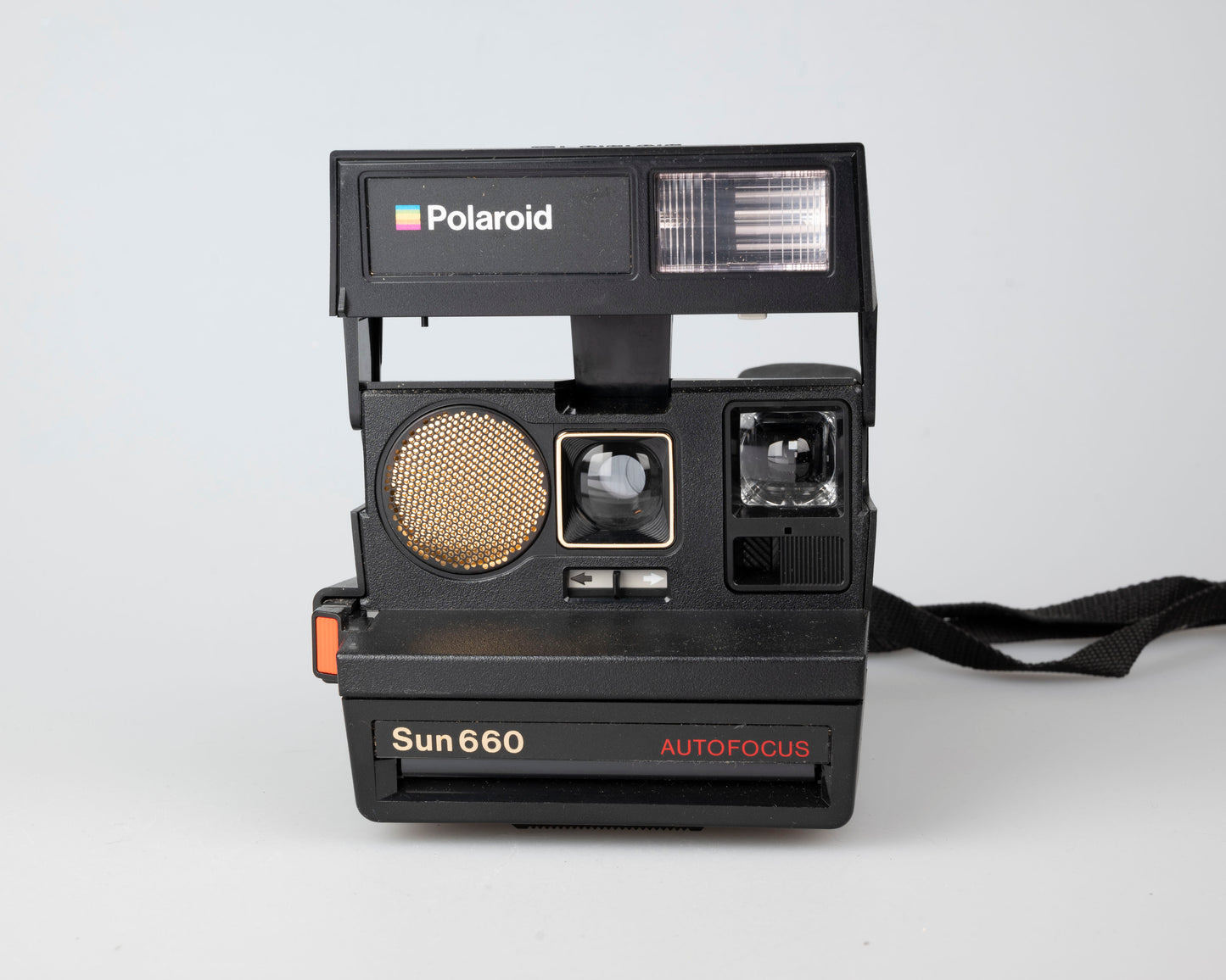 Polaroid Sun 660 Autofocus instant film camera (serial E6R6069VE)