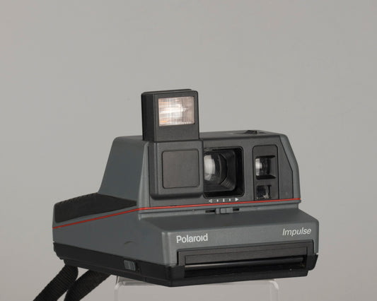 Polaroid Impulse instant camera (serial C3X87757VDCB)