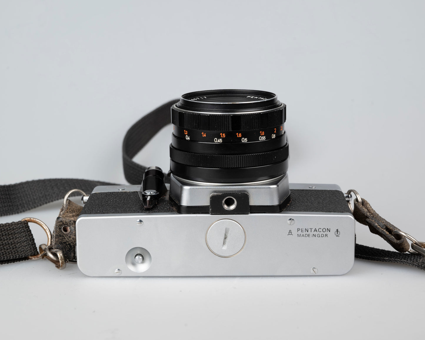 Praktica LTL 3 35mm film SLR camera w/Pentacon 50mm f1.8 lens (serial 344044)