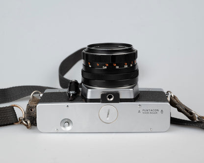 Praktica LTL 3 35mm film SLR camera w/Pentacon 50mm f1.8 lens (serial 344044)