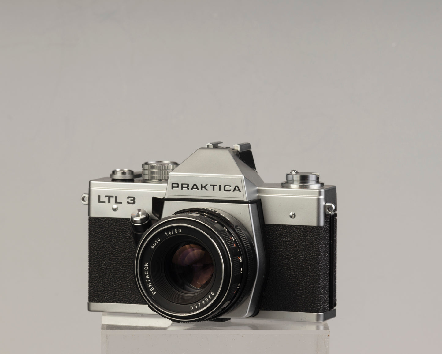 Praktica LTL 3 35mm film SLR camera w/Pentacon 50mm f1.8 lens and original case