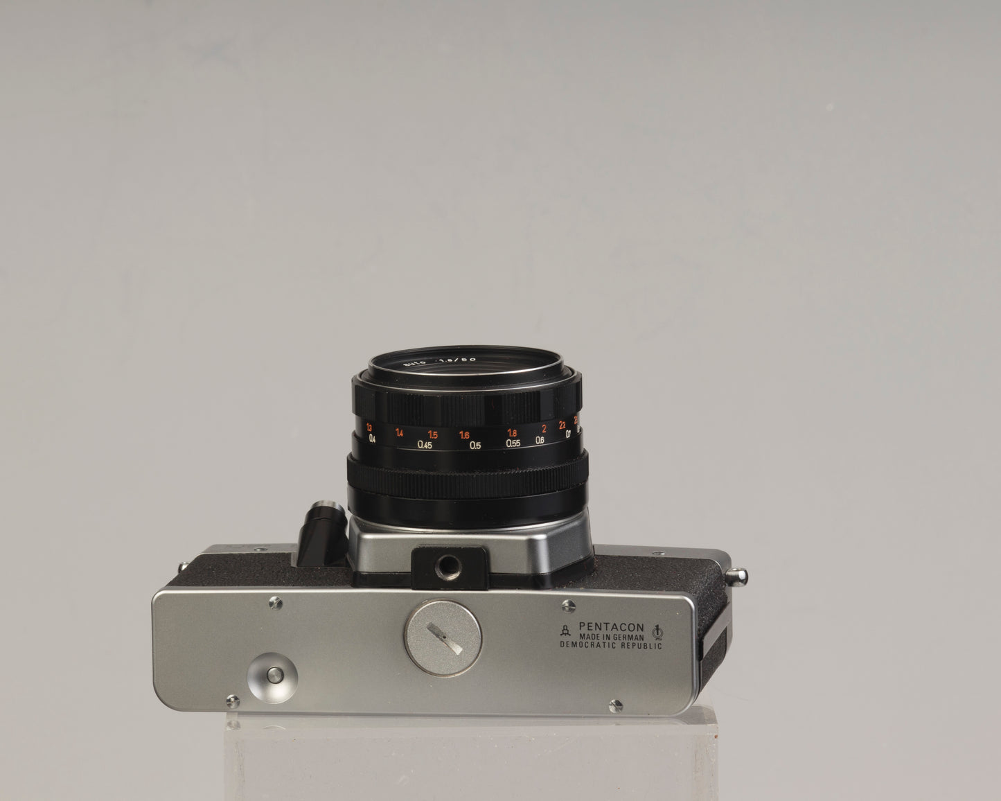 Praktica LTL 3 35mm film SLR camera w/Pentacon 50mm f1.8 lens and original case
