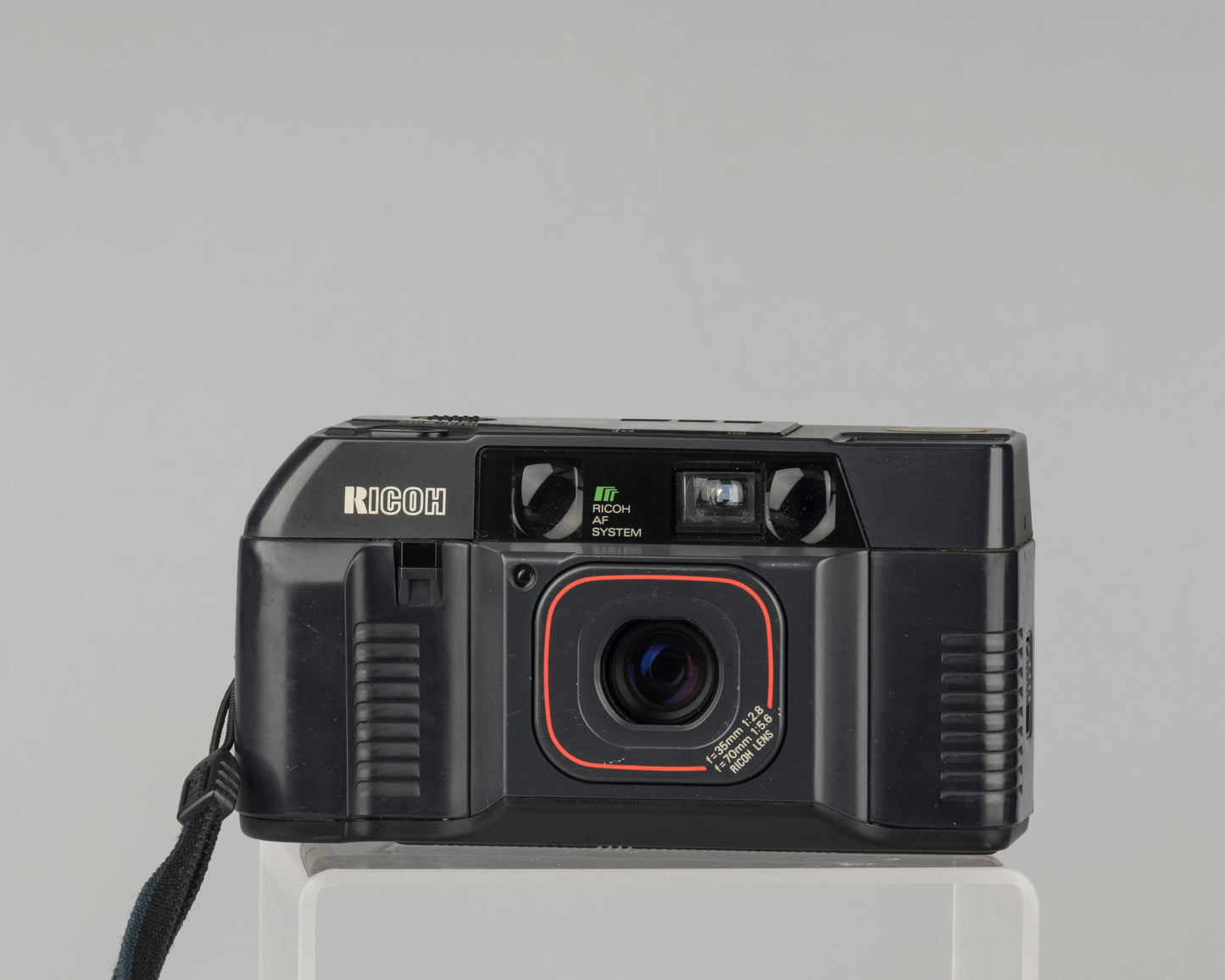 Appareil photo argentique Ricoh TF-900 35 mm