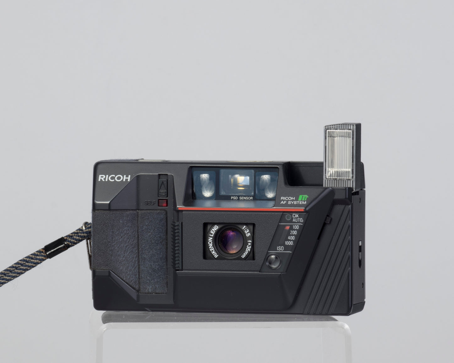 Ricoh AF-50 compact 35mm film camera w/ case (serial 90258043)