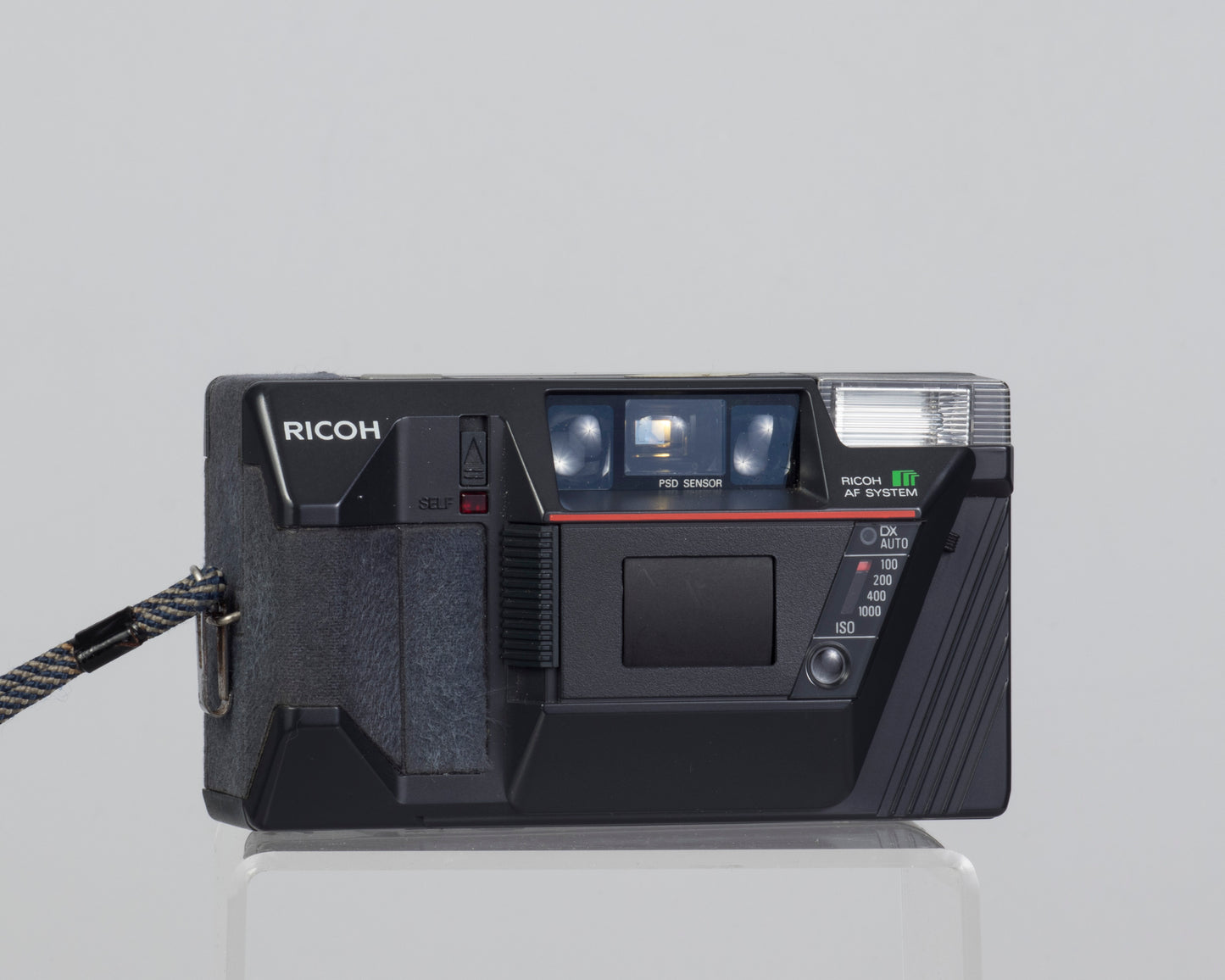 Ricoh AF-50 compact 35mm film camera w/ case (serial 90258043)