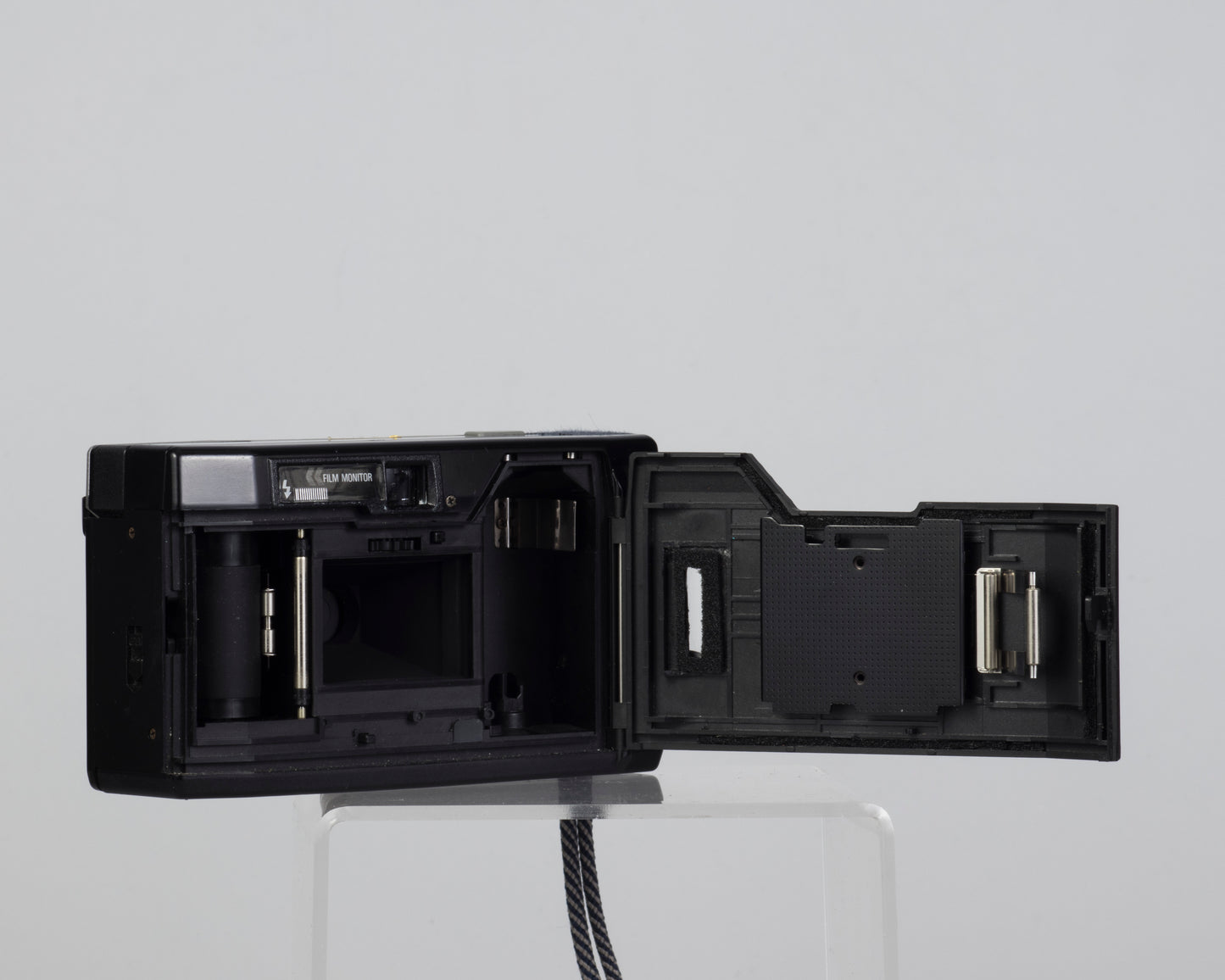 Ricoh AF-55 compact 35mm film camera w/ case (serial 29235086)