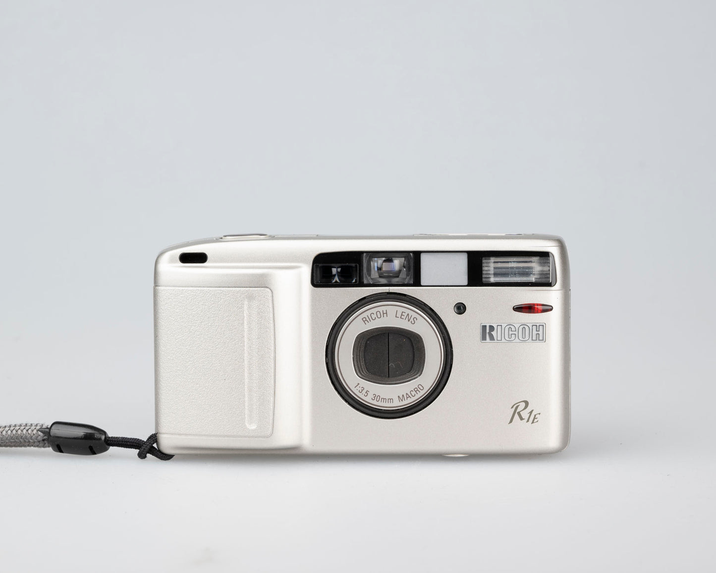Appareil photo Ricoh R1E 35 mm avec boîtier (sans écran LCD)