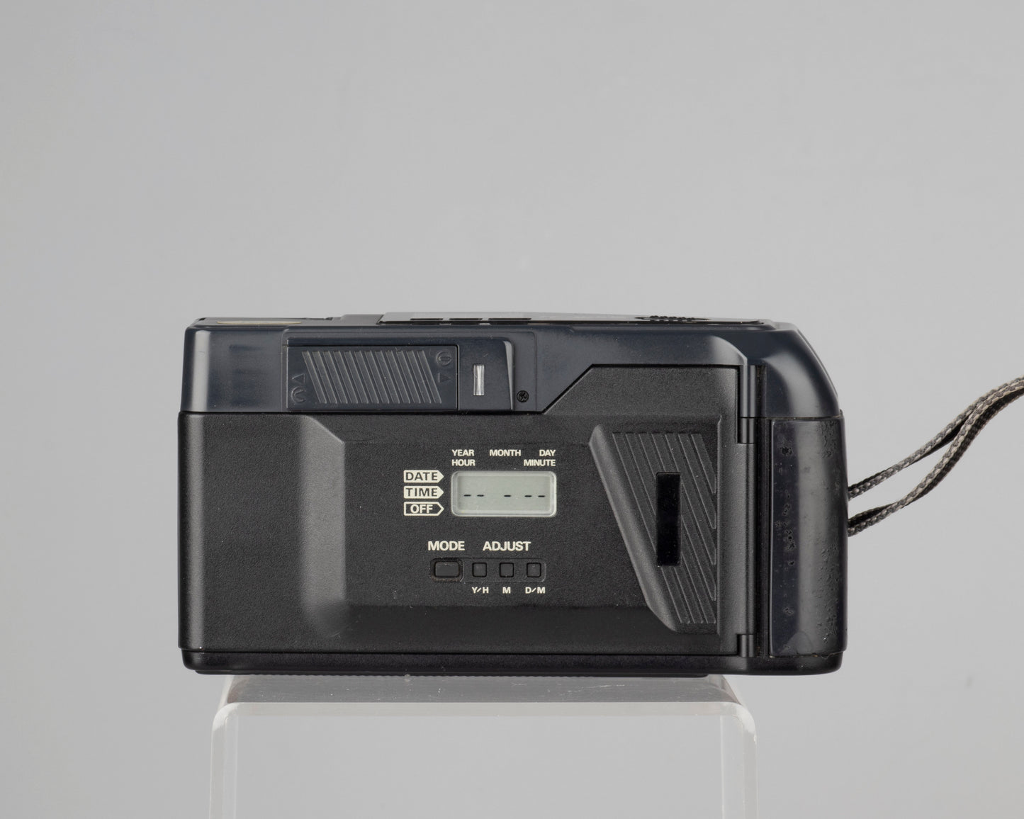 Ricoh TF-900D 35mm film camera (serial 26396079)