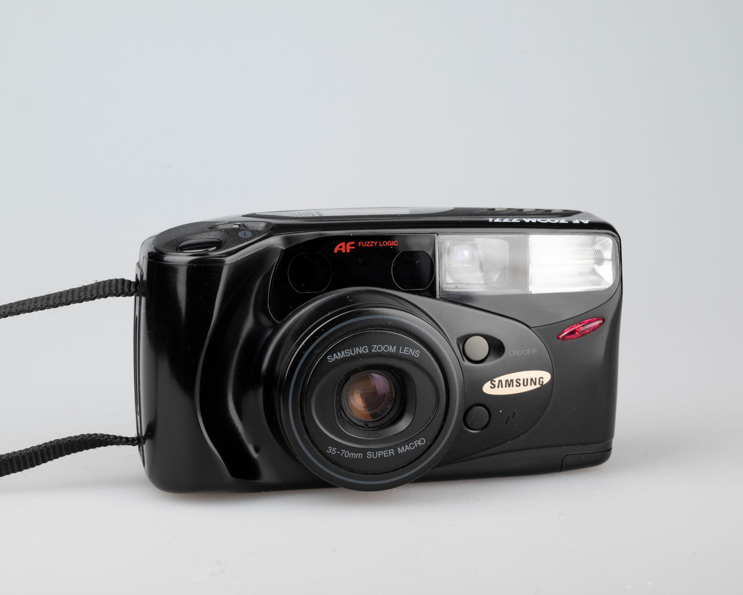 Objectif Samsung AF Zoom 777i 35 mm
