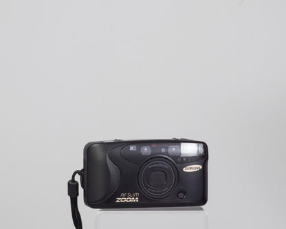 Samsung AF Slim Zoom 35mm film camera w/ case (flash not working)