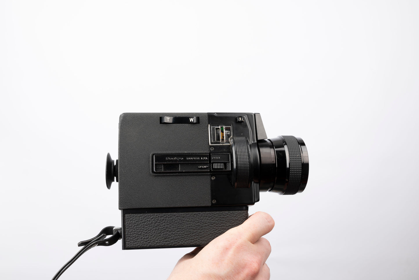 Sankyo Super LXL 250 Super 8 camera w/ case + manual (serial 208792)