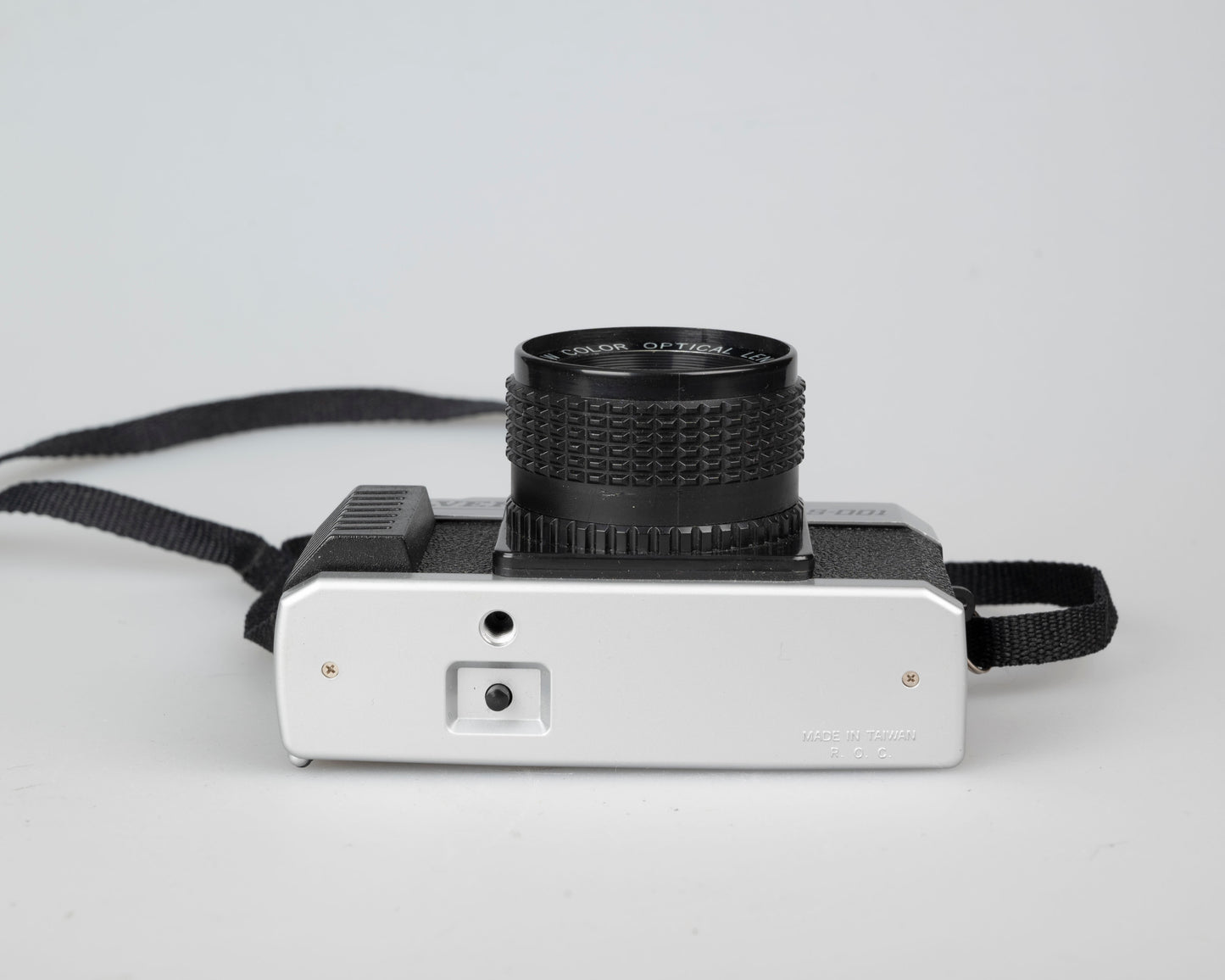 Appareil photo 35 mm sans mise au point avec objectif couleur argent LS-001 avec étui