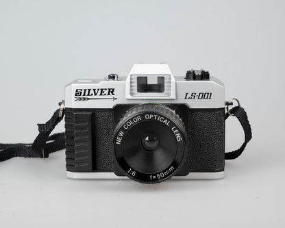 Appareil photo 35 mm sans mise au point avec objectif couleur argent LS-001 avec étui