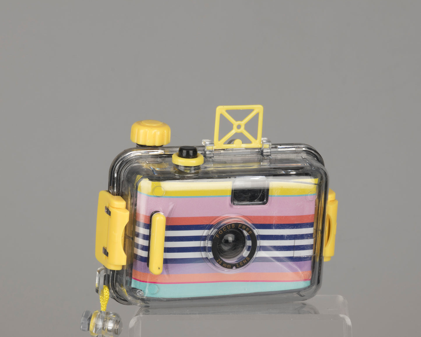 Sunnylife 35mm camera with underwater housing