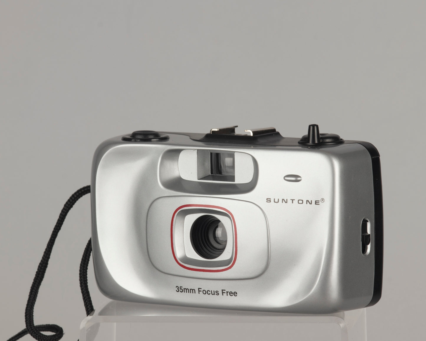 Appareil photo argentique 35 mm sans mise au point Suntone MM252 ; comprend la boîte d'origine et le manuel