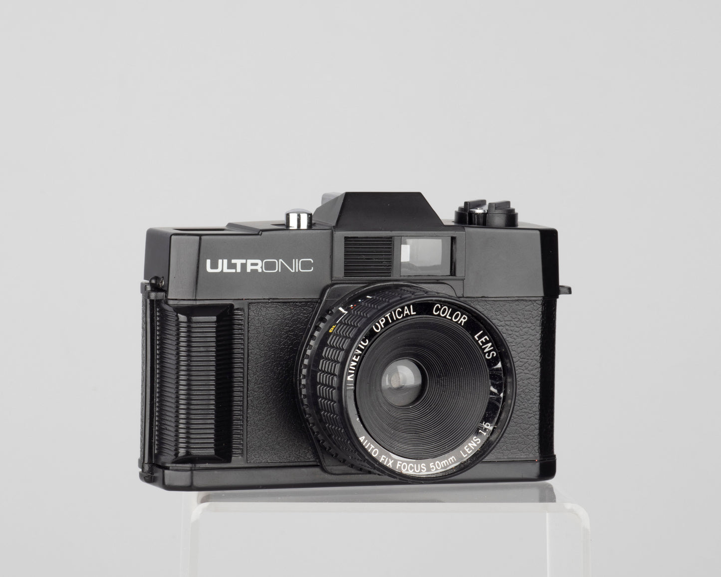 Appareil photo 35 mm sans mise au point avec objectif couleur optique cinétique Ultronic