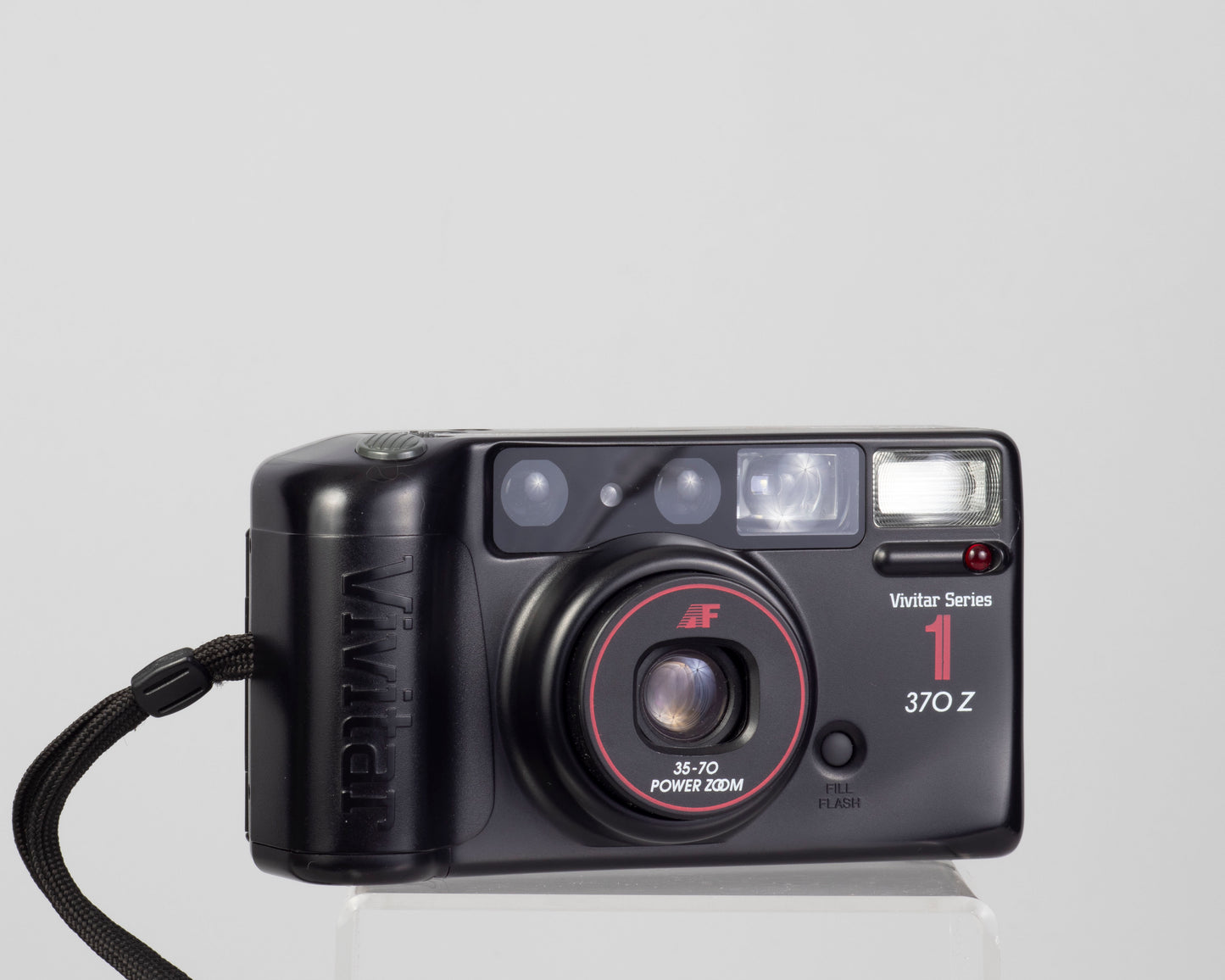 The Vivitar Series 1 370Z is a quality 35mm point-and-shoot with a 35-70mm zoom lens