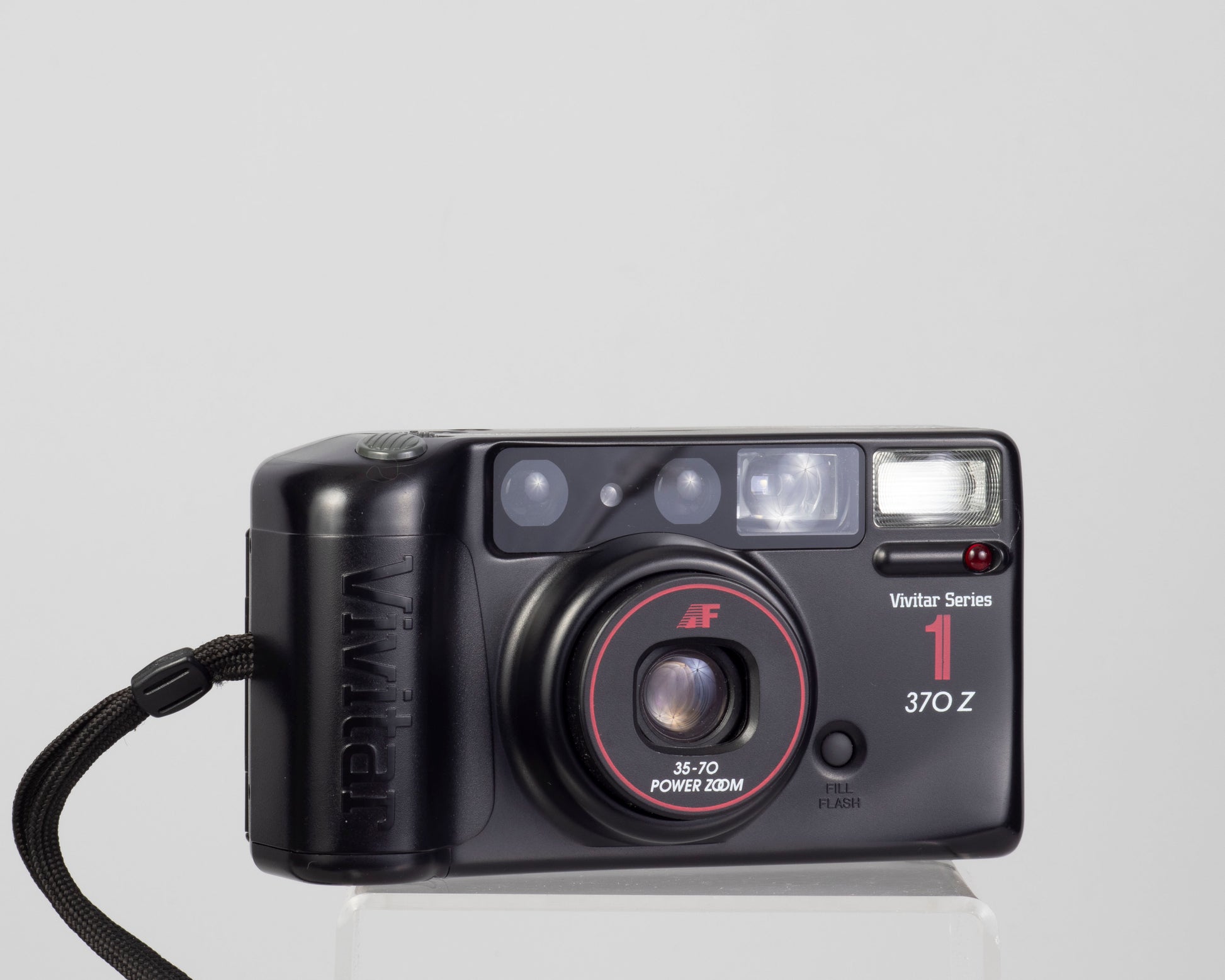 The Vivitar Series 1 370Z is a quality 35mm point-and-shoot with a 35-70mm zoom lens