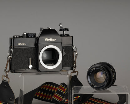 Appareil photo reflex Vivitar 220/SL 35 mm avec objectif 50 mm f1.8 et étui toujours prêt