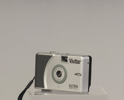 Appareil photo argentique Vivitar Ultra Wide et Slim 35 mm (série 40424A)