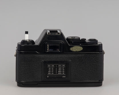 Reflex Vivitar VX-5 35 mm avec objectif Sears 135 m f2.8