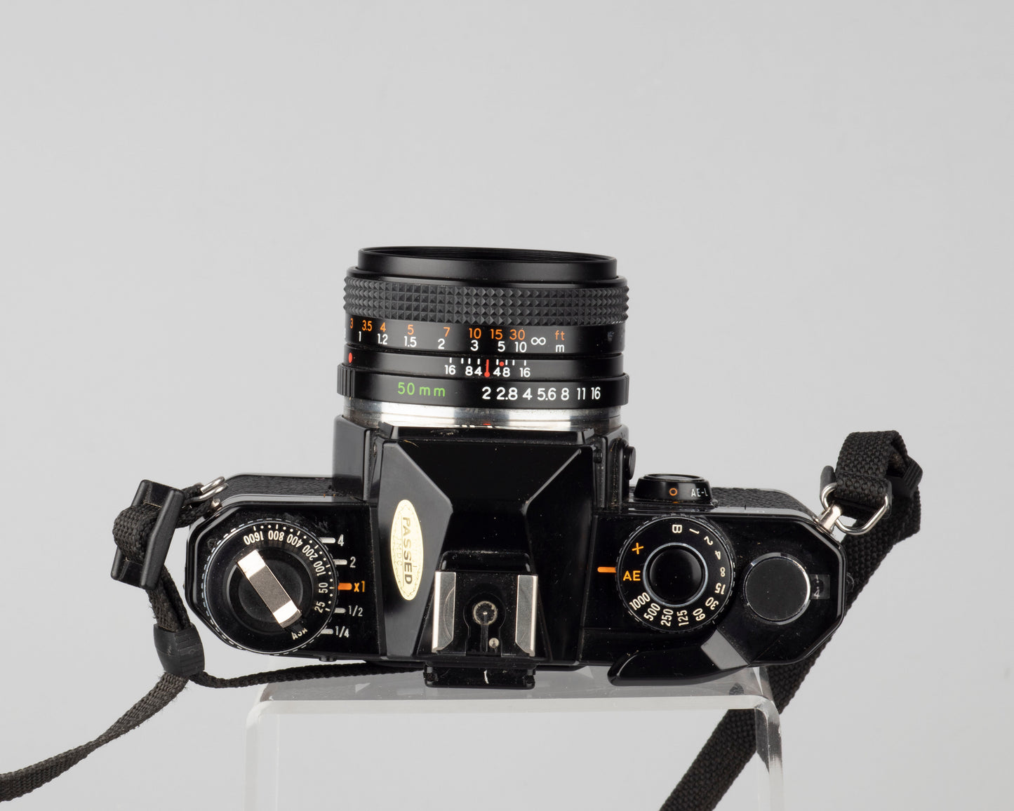 Yashica FX-D 35 mm SLR + objectif 50 mm f1.9 (série 253099)