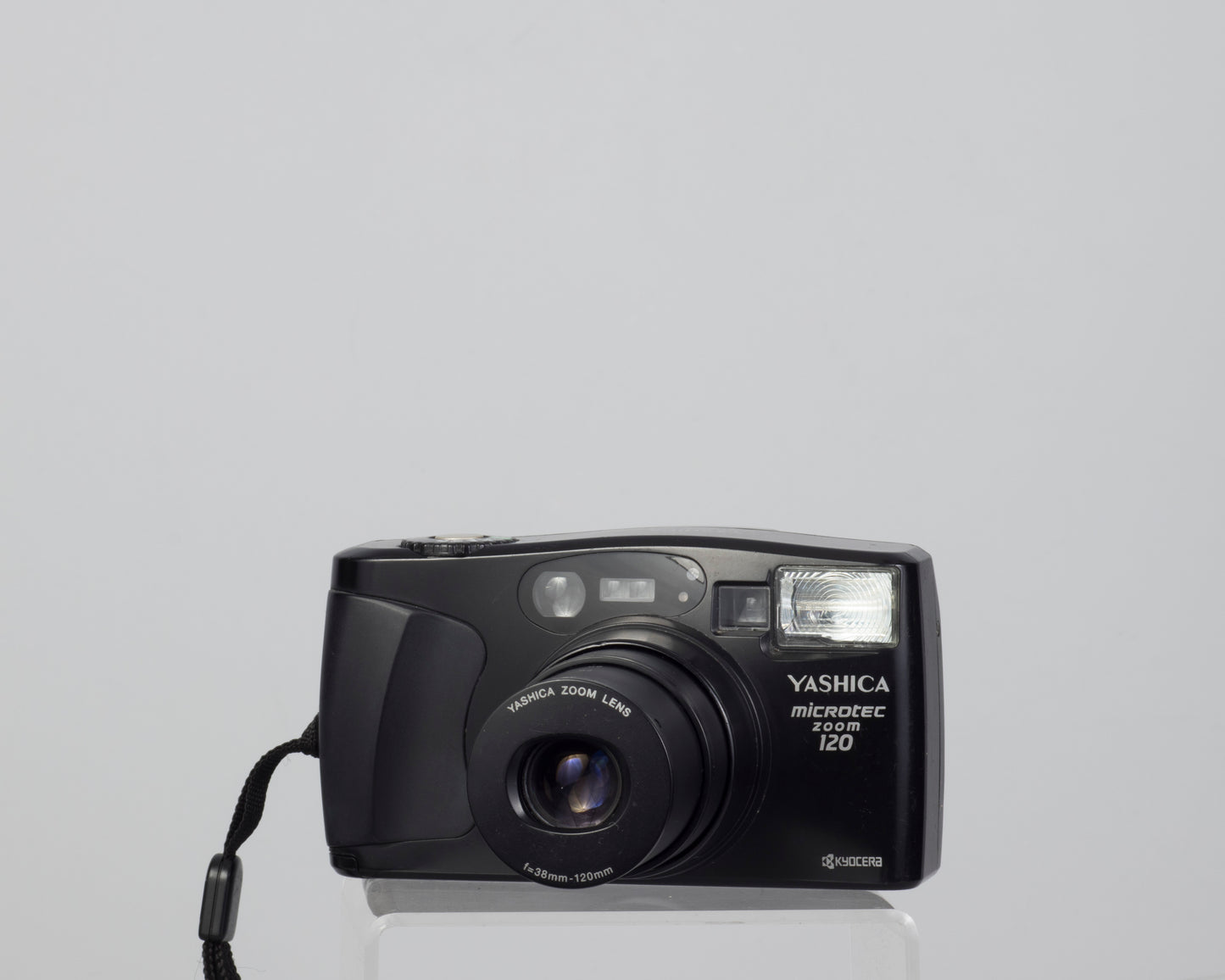 The Yashica Microtec Zoom 120 (aka Kyocera Lynx 120 or Yashica MicroElite Zoom 120) is a high quality35mm zoom point-and-shoot from circa 1995
