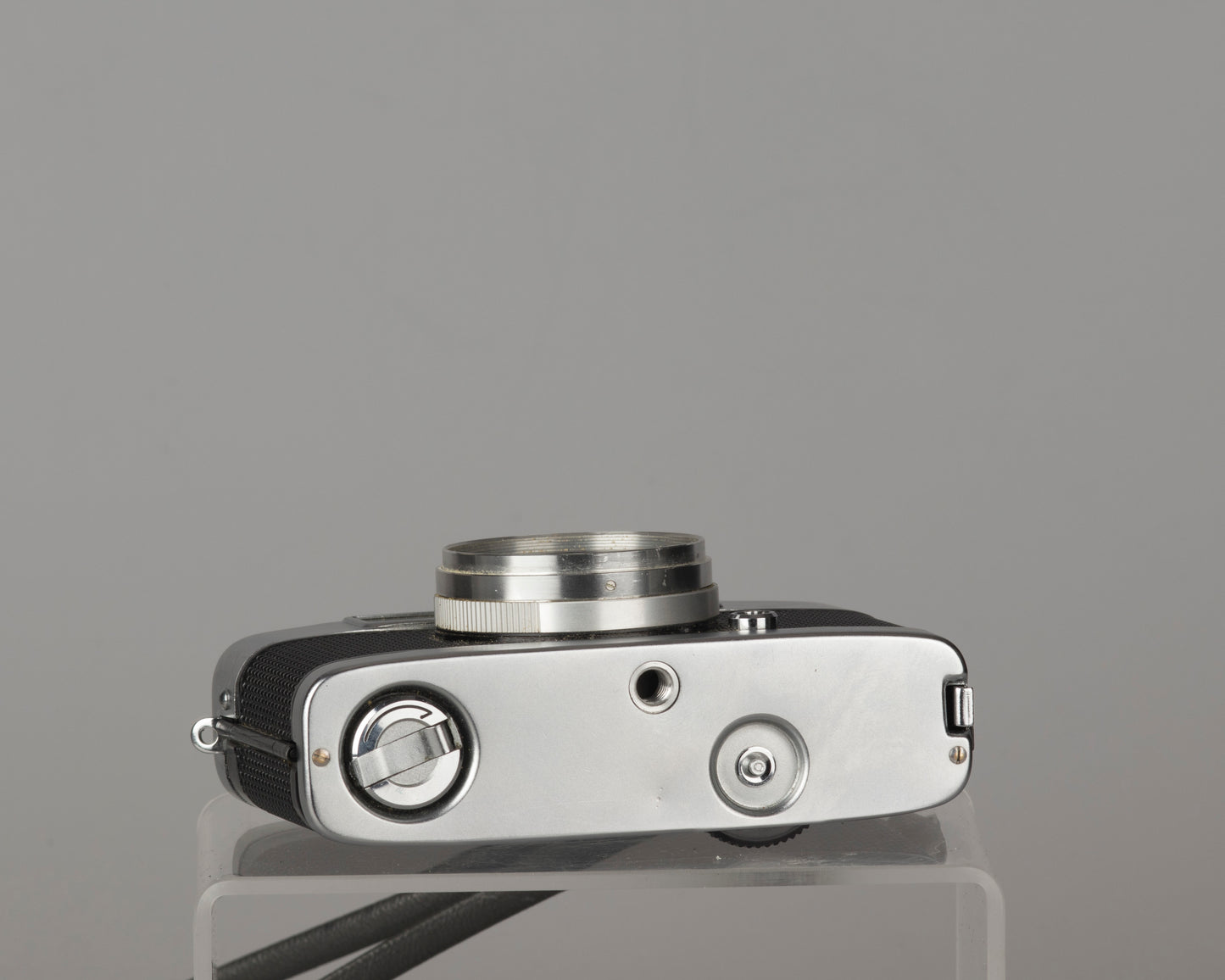 Yashica Mimy half-frame 35mm camera plus Braun flash